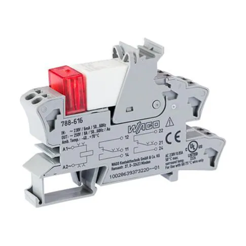 WAGO 788-616 relay module on a DIN rail
